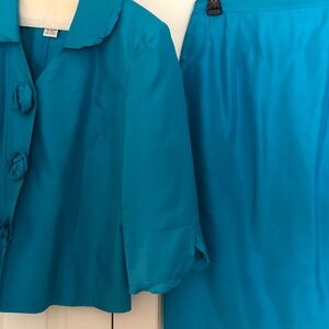 Ladies skirt and blouse set